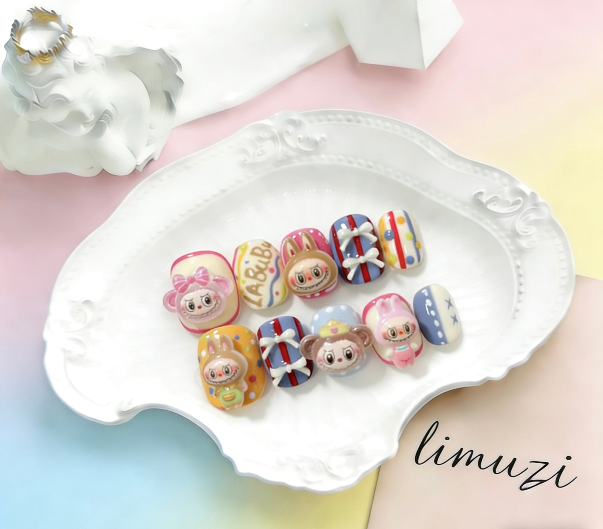 f322